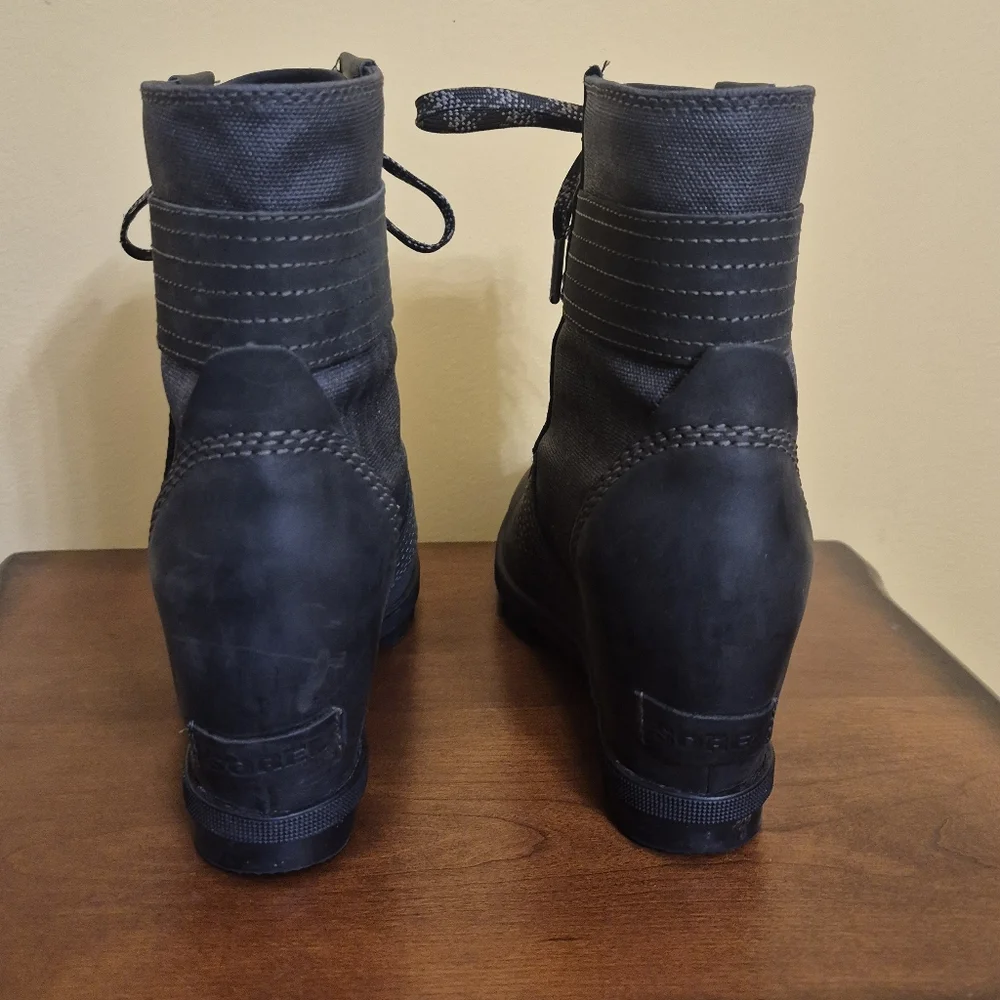 Sorel Lexie Black Leather Lace Up Wedge Boots(7.5)